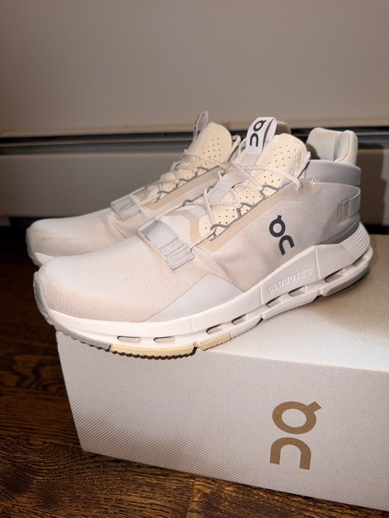 On Running Shoes - On Running Womens Sneakers — White/Cream